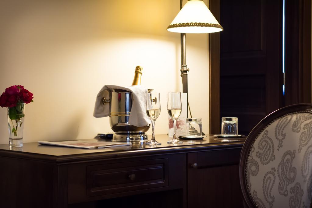 Antica Stazione Hotel Chiaramonte Gulfi Ngoại thất bức ảnh