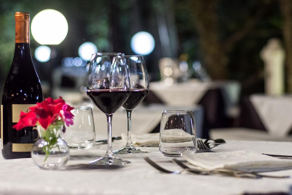 Antica Stazione Hotel Chiaramonte Gulfi Ngoại thất bức ảnh