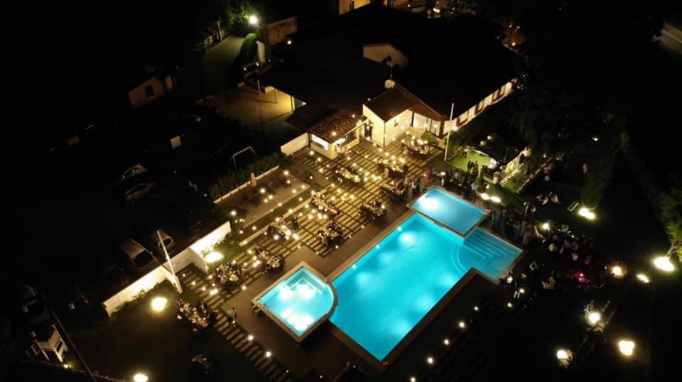 Antica Stazione Hotel Chiaramonte Gulfi Ngoại thất bức ảnh