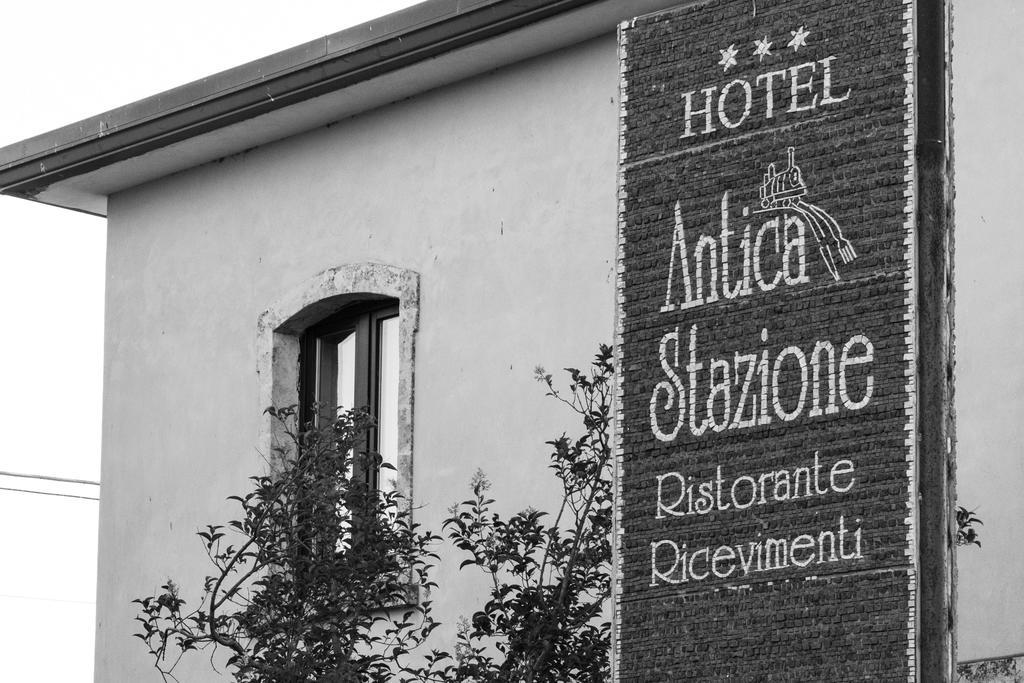 Antica Stazione Hotel Chiaramonte Gulfi Ngoại thất bức ảnh
